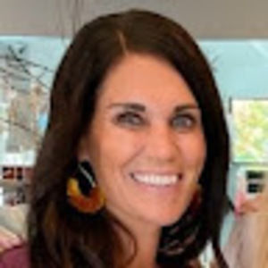 Meet your Posher, Lauren